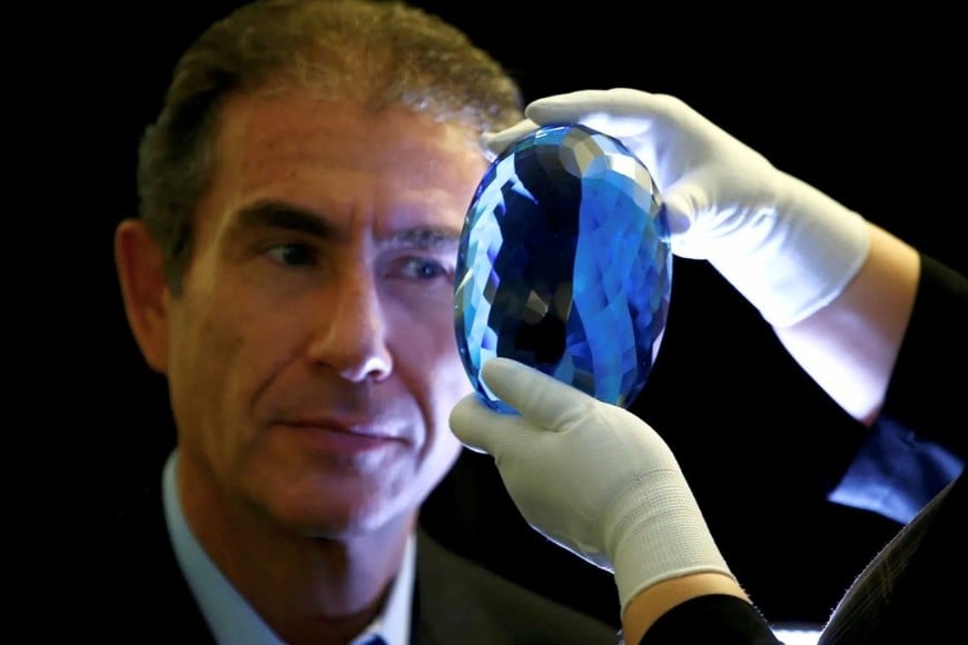 maurice ostro topacio azul