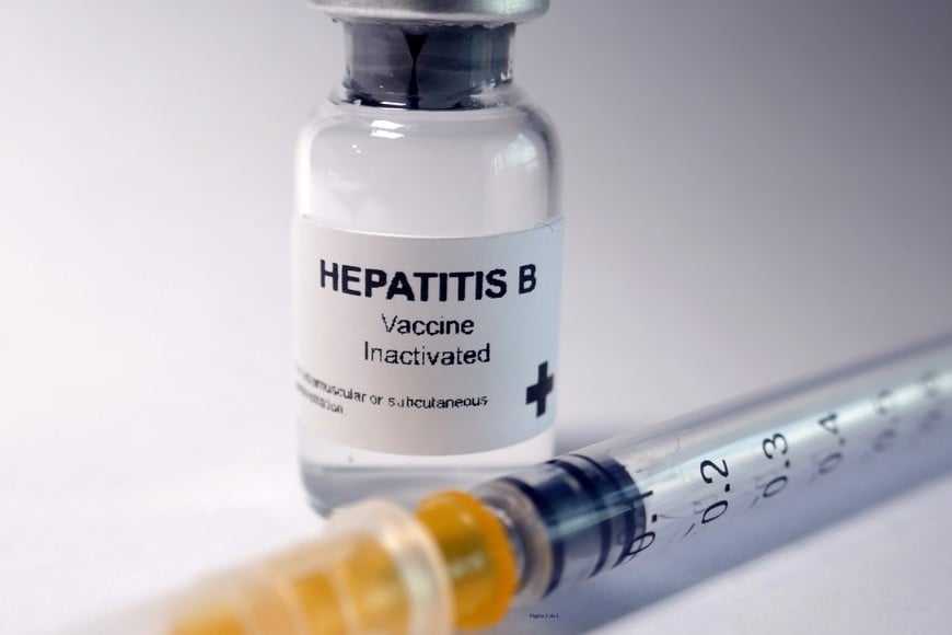 Actualmente la vacuna contra la hepatitis B forma parte del calendario obligatorio