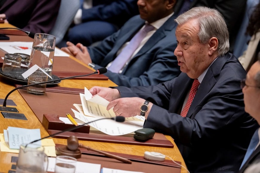(260528) -- NACIONES UNIDAS, 28 mayo, 2026 (Xinhua) -- El secretario general de la ONU, António Guterres, habla en una reunión del Consejo de Seguridad sobre Ucrania en la sede de la ONU, en Nueva York, el 28 de mayo de 2026. Guterres pidió el jueves una desescalada inmediata y sostenida del conflicto en Ucrania. (Xinhua/Manuel Elias/ONU) (da) (ra) (ce)