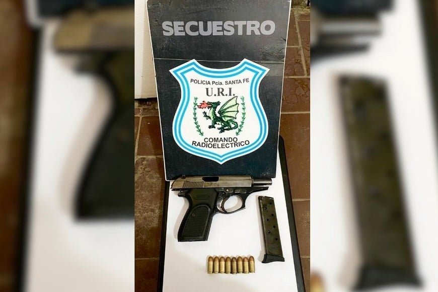 arma hallada frente caf 25