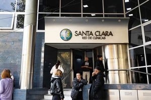 Un jubilado murió por desnutrición en Mendoza y su hijo fue detenido acusado de abandono.