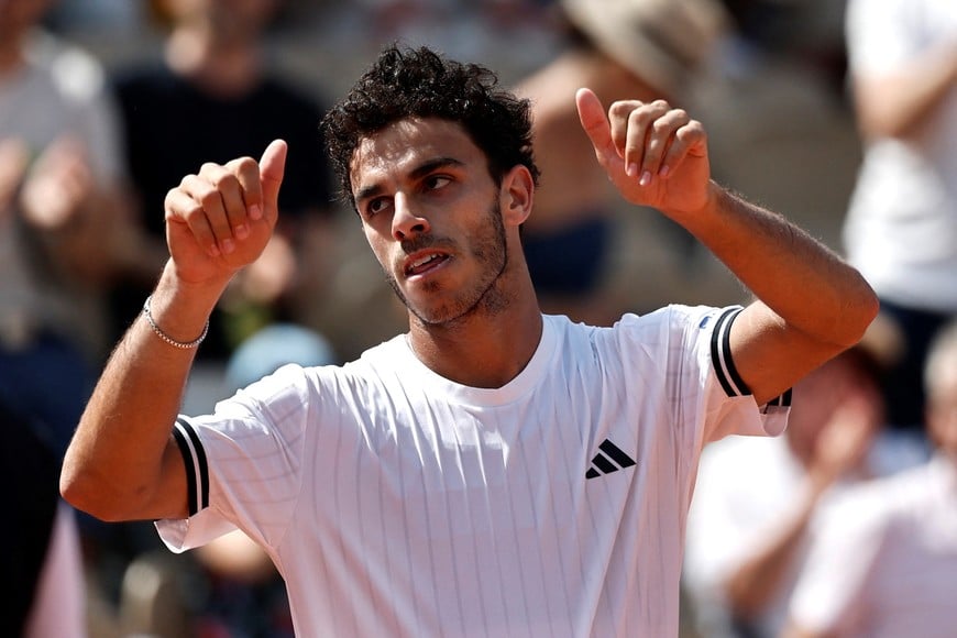 Tennis - French Open - Roland Garros, Paris, France - May 28, 2026
Argentina's Francisco Cerundolo celebrates winning his second round match against France's Hugo Gaston REUTERS/Benoit Tessier