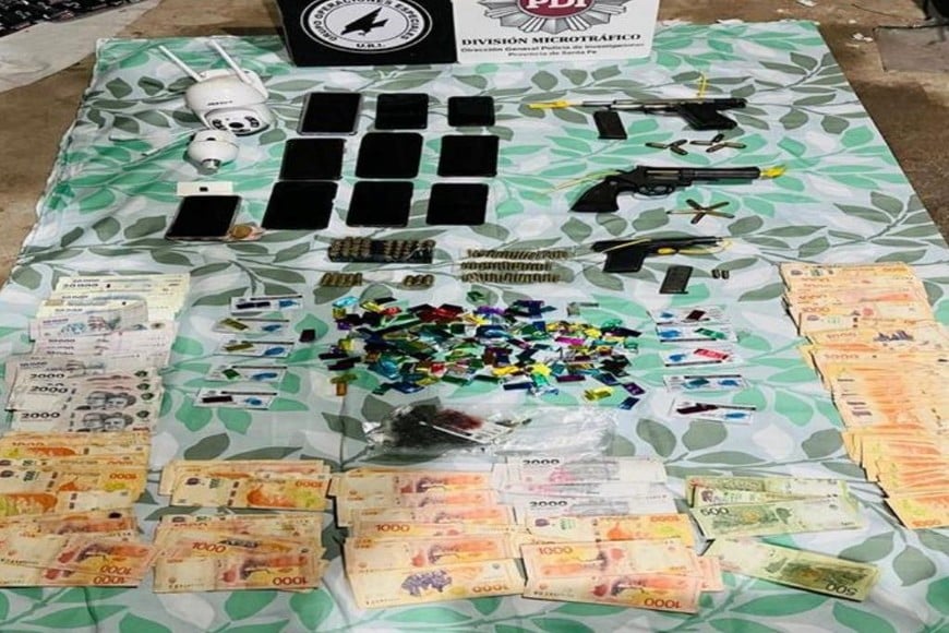 Allanamiento Cafferata 8800 bunker narco detenidos Gabriel Omar Martínez y Micaela Ayelén Roldán
