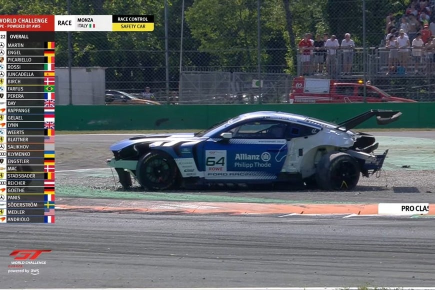 Impactante colisión en la largada del GT World Challenge de Monza