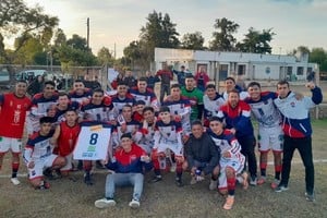 Hay plantel. Santa Fe FC fue claro y contundente ante El Cadi. Gentileza