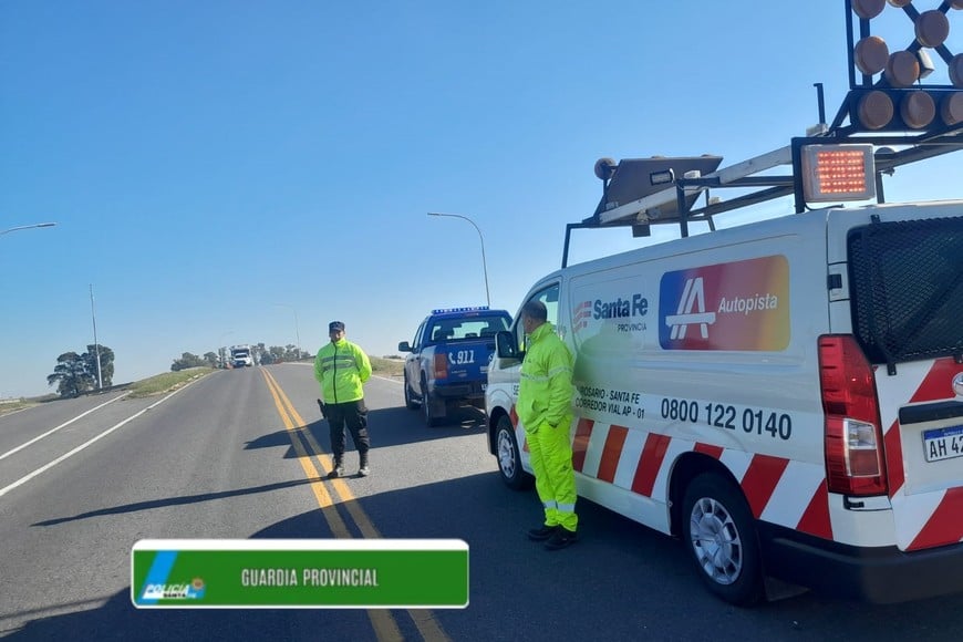Accidente fatal en autopista a la altura del peaje de Sauce Viejo. Foto: Gentileza