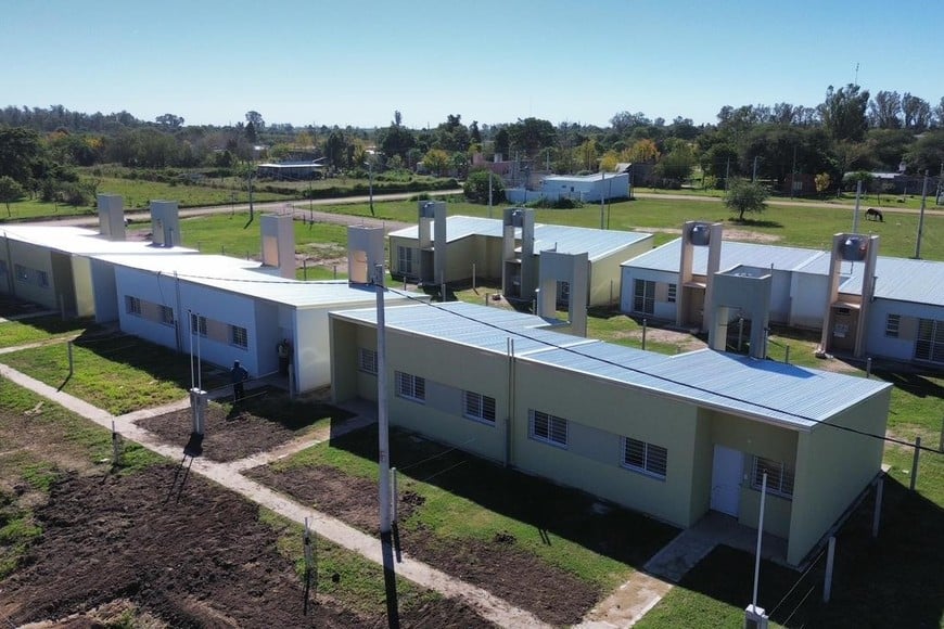 La actividad en Hersilia formó parte de una agenda habitacional desplegada en distintas localidades del departamento San Cristóbal.