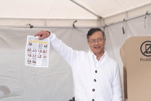 Petro desconoció el resultado electoral y denunció irregularidades en Colombia.