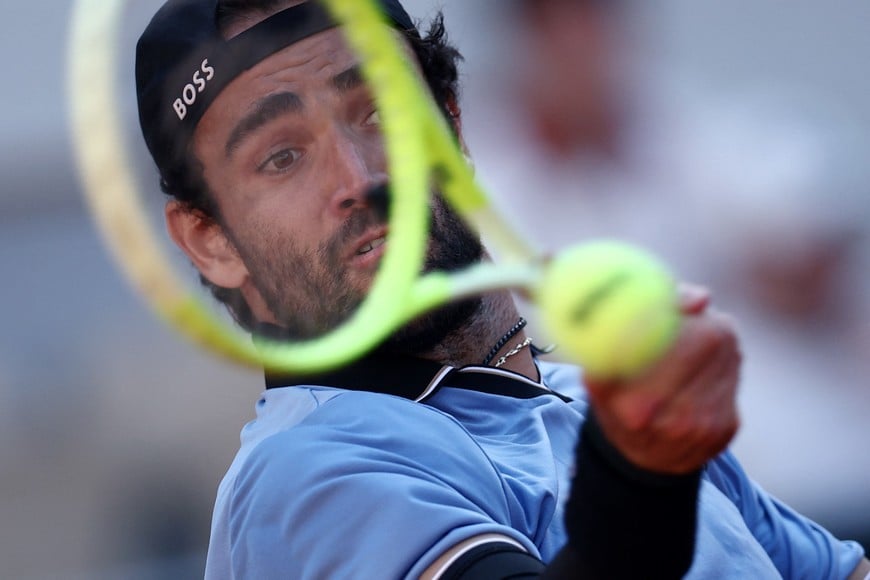 Tennis - French Open - Roland Garros, Paris, France - June 1, 2026
Italy's Matteo Berrettini in action during his fourth round match against Argentina's Juan Manuel Cerundolo REUTERS/Guglielmo Mangiapane