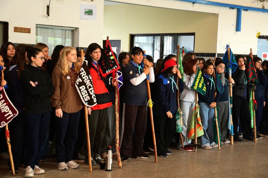 La actividad reunió a niñas y jóvenes en la escuela técnica Avellaneda. Foto: Guillermo Di Salvatore