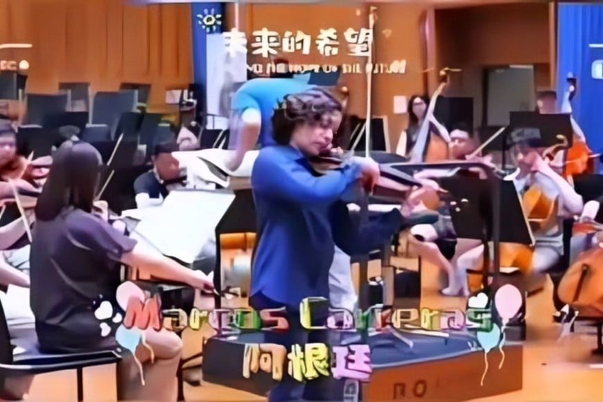 Marcos Carreras junto a la Sinfónica de Beijing en la Ciudad Prohibida: ensayo