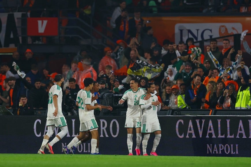 Soccer Football - International Friendly - Netherlands v Algeria - De Kuip, Rotterdam, Netherlands - June 3, 2026
Algeria's Anis Hadj Moussa celebrates scoring their first goal with teammates REUTERS/Piroschka Van De Wouw