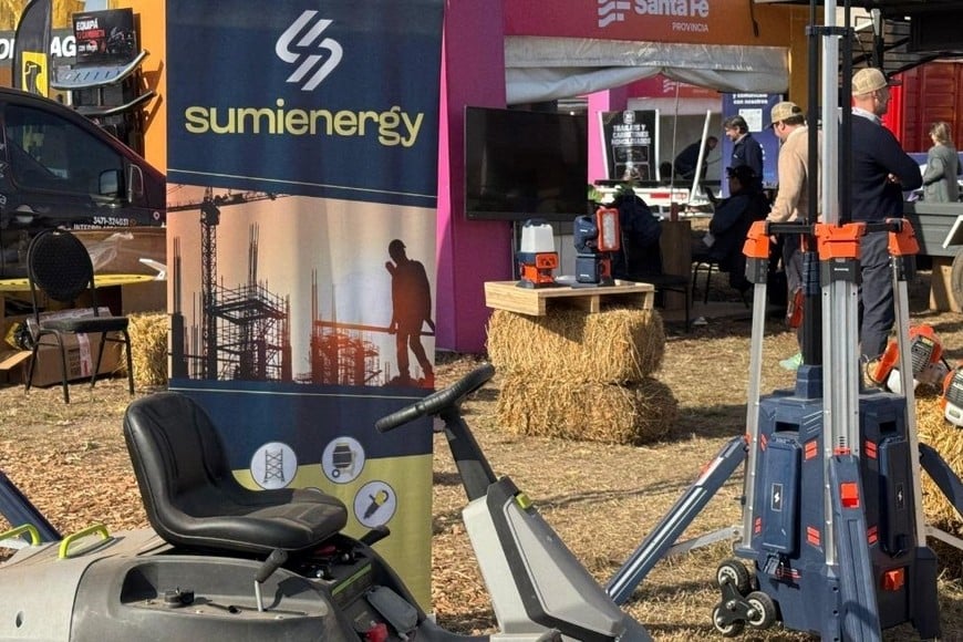 Sumiagro presenta en AgroActiva las primeras motoguadañas y motosierras con arranque eléctrico del país.