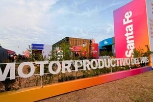 Miles de productores, empresarios y visitantes recorren la muestra durante una edición récord.