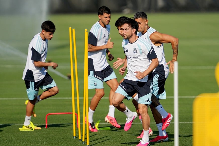 Soccer Football - FIFA World Cup 2026 - Argentina Training - Sporting KC Training Centre, Kansas City, Kansas, U.S. - June 3, 2026
Argentina players during training IMAGN IMAGES via Reuters/Denny Medley