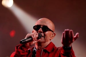 Argentine singer Carlos Alberto Solari, known as Indio Solari, performs in Olavarria, Buenos Aires province, Argentina, March 11, 2017. Solari died at the age of 77 on June 5, 2026, according to local media. REUTERS/Agustin Marcarian