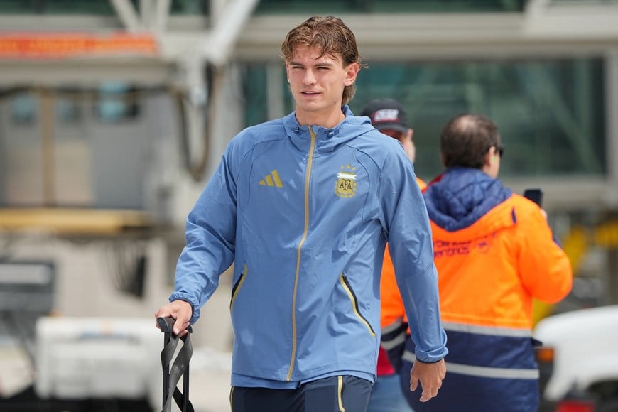 May 31, 2026; Kansas City, Missouri, USA; Nicolas Paz of Argentina arrive for the 2026 FIFA World Cup at Kansas City International Airport. Mandatory Credit: Denny Medley-Imagn Images