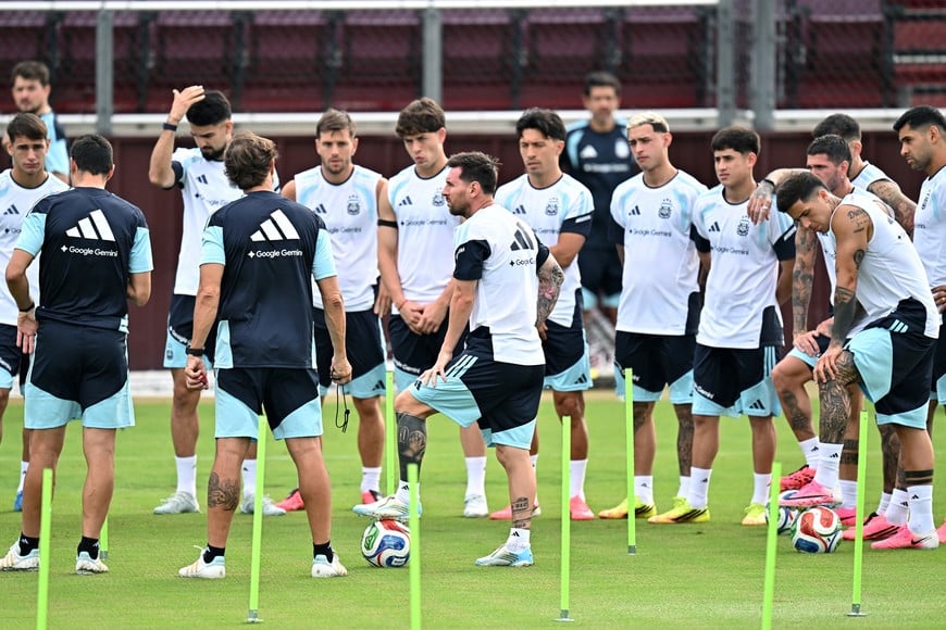 Soccer Football - International Friendly - Argentina Training - Kyle Field Stadium, College Station, Texas, U.S. - June 5, 2026
Argentina's Lionel Messi with teammates during training IMAGN IMAGES via Reuters/Maria Lysaker