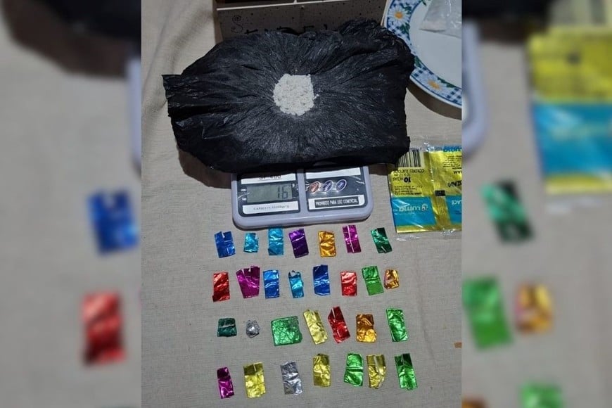Policía Federal desarticuló una "cueva" de drogas y motopartes en Santa Fe. Foto: Gentileza