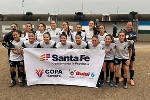 Social sigue firme en la búsqueda del bicampeonato. Foto: Pablo Busso.