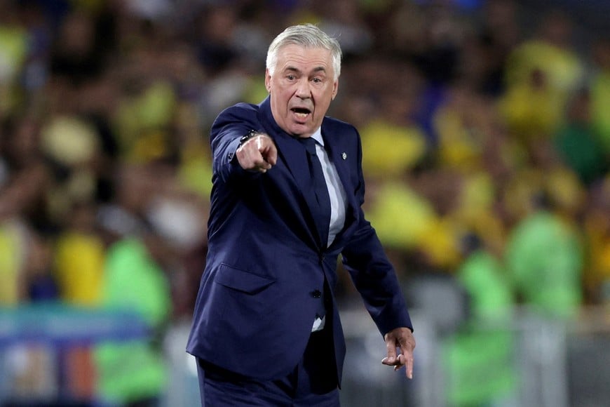 FILE PHOTO: Soccer Football - World Cup - CONMEBOL Qualifiers - Brazil v Chile - Estadio Maracana, Rio de Janeiro, Brazil - September 4, 2025
Brazil coach Carlo Ancelotti reacts REUTERS/Ricardo Moraes/File Photo