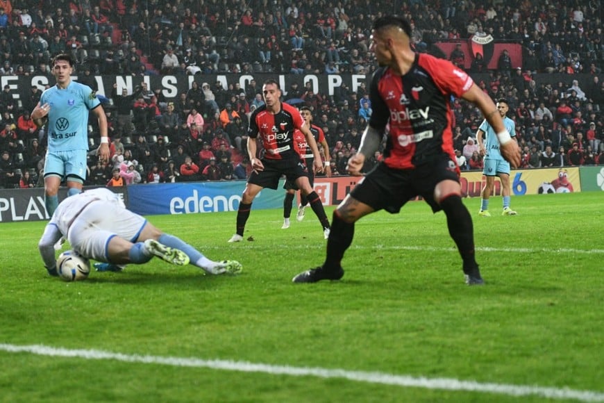 colon vs bolivar. Foto: Manuel Fabatía.