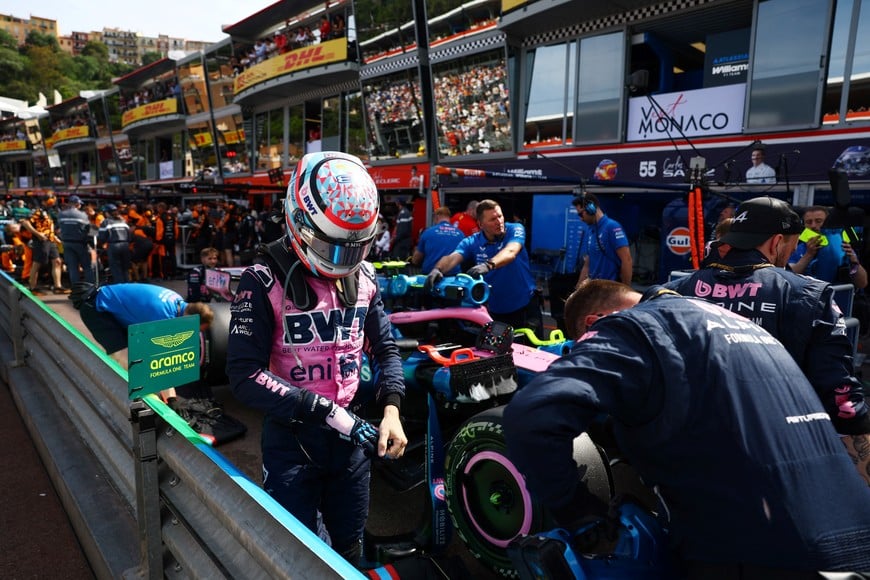 Formula One F1 - Monaco Grand Prix - Circuit de Monaco, Monaco - June 7, 2026
Alpine's Franco Colapinto in the pit lane due to a red flag during the race REUTERS/Yves Herman/Pool
