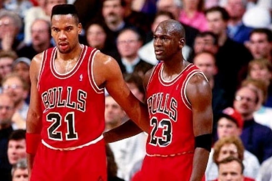 Stacey King formó parte del plantel de Chicago Bulls junto a Michael Jordan.