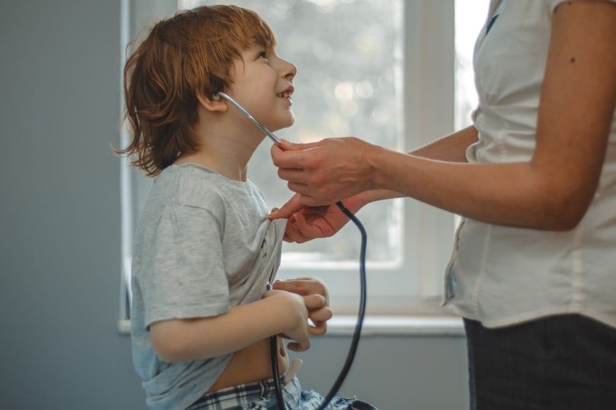 Profesionales de pediatría vuelven a prestar atención a afiliados del Iapos en Santa Fe.