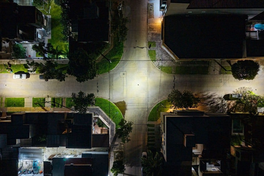La iluminación led, en una ochava de la ciudad. MCSF.