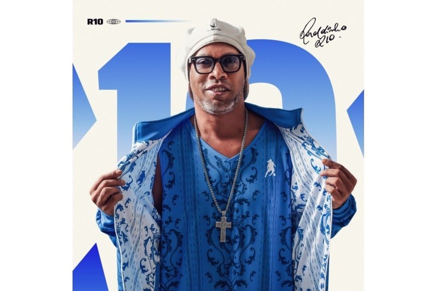 Portada de “Camisa 10”, el álbum global de Ronaldinho