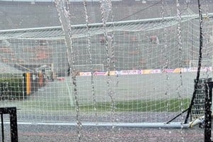 Auburn registra lluvias intensas a pocas horas del amistoso de Argentina.