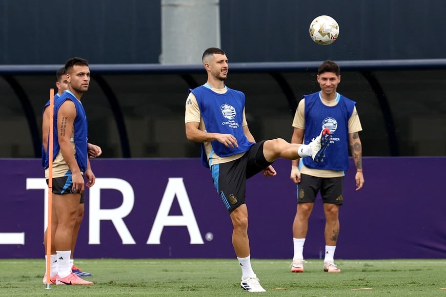 Soccer Football - Copa America 2024 - Final - Argentina Training - Florida International University, Miami, Florida, United States - July 11, 2024
Argentina's Guido Rodriguez during training REUTERS/Agustin Marcarian