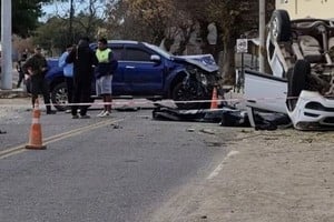 Tragedia en Tucumán: iban a jugar un partido de fútbol y murieron tras chocar de frente con una camioneta que escapaba de la policía - Image 2