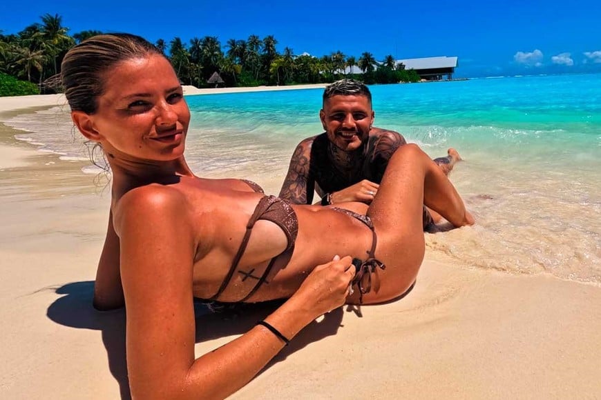 La pareja pasó unos días en la paradisíaca playa.