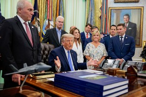 U.S. President Donald Trump speaks in the Oval Office as he signs the Secure America Act, at the White House in Washington, D.C., U.S., June 10, 2026. REUTERS/Evan Vucci