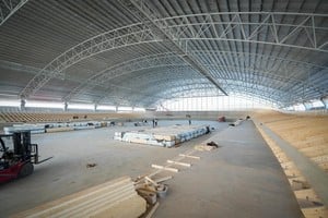 La construcción del velódromo en Rafaela, dirigida por expertos internacionales, promete transformar la ciudad en un referente del ciclismo global.