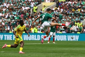 Soccer Football - FIFA World Cup 2026 - Group A - Mexico v South Africa - Estadio Azteca, Mexico City, Mexico - June 11, 2026
Mexico's Raul Jimenez shoots at goal REUTERS/Kai Pfaffenbach