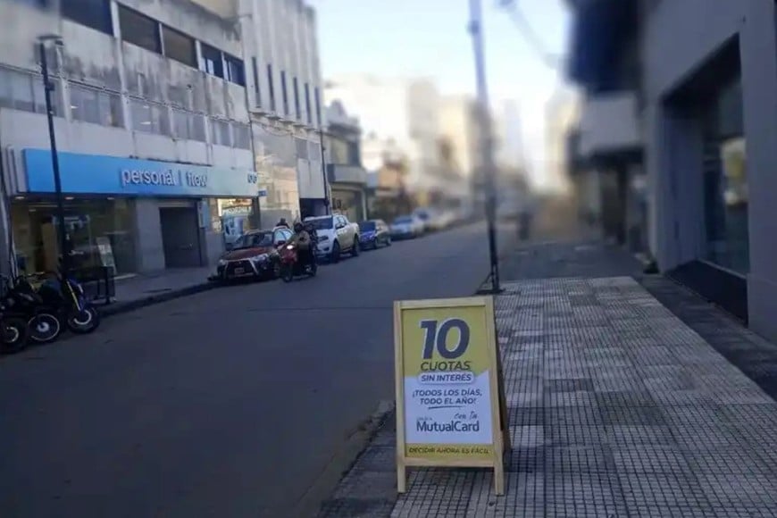 Venado palpita el Mundial: televisores, camisetas y accesorios empiezan a mover el comercio