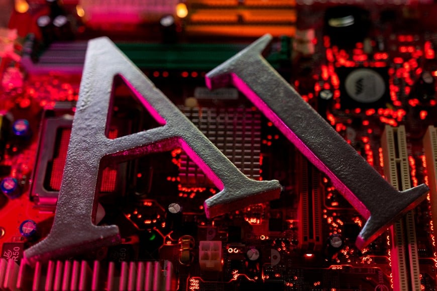 FILE PHOTO: FILE PHOTO: AI (Artificial Intelligence) letters are placed on computer motherboard in this illustration taken, June 23, 2023. REUTERS/Dado Ruvic/Illustration/File Photo/File Photo/File Photo