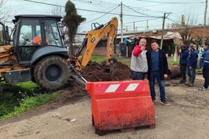 “Esta obra va a hermosear estos dos barrios y va a mejorar la comunicación entre el casco céntrico y la autopista. "