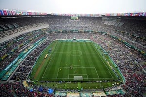 El incidente ocurrió en la zona de acceso de la Puerta 1 del Estadio Azteca. Foto: Reuters