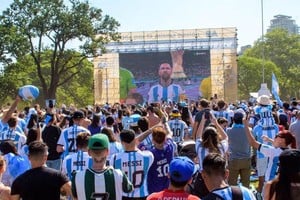 La programación del fin de semana largo incluirá espectáculos musicales, experiencias inmersivas y los atractivos tradicionales de la Ciudad.