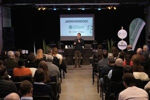 La actividad permitió celebrar una década de trabajo del IDSR junto a la comunidad, reconociendo a quienes decidieron asumir un rol activo frente a los desafíos ambientales actuales.