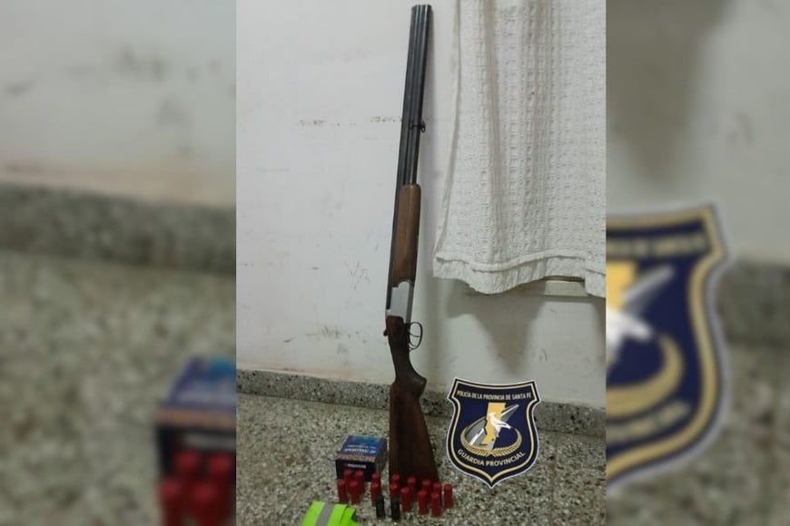 Detenido con arma y vehículo sin documentación en Rufino. Foto: Gentileza