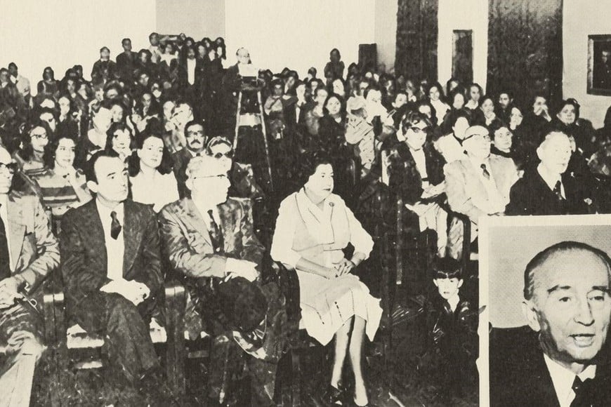 La conferencia de 1977. Foto: Archivo El Litoral