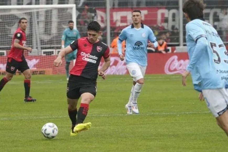 Saúl Salcedo sufrió una fractura compleja de tibia y peroné tras el choque.