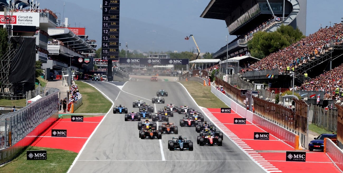 Hamilton ganó por primera vez con Ferrari y Colapinto volvió a sumar en Barcelona
