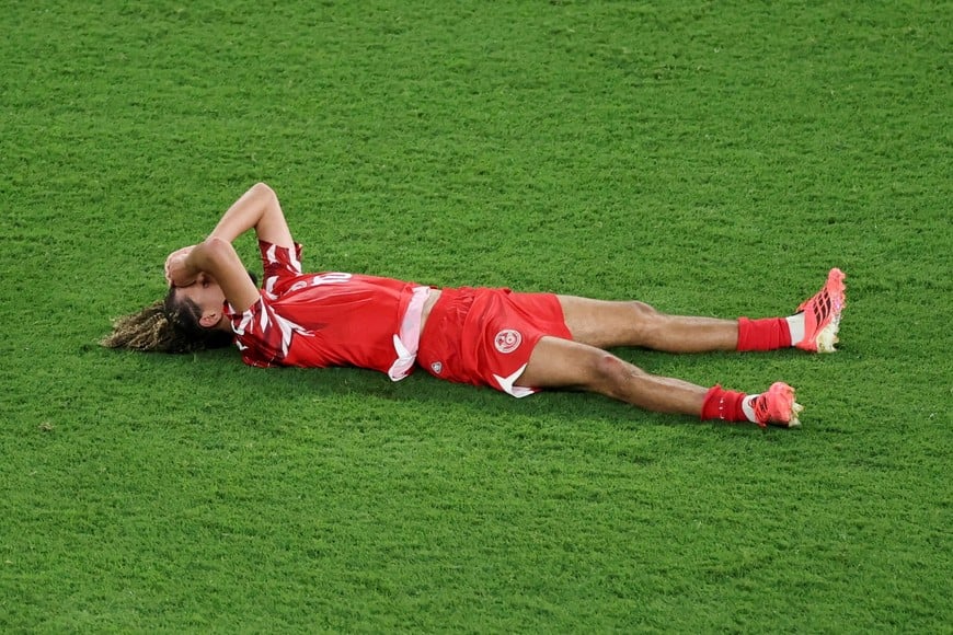 Soccer Football - FIFA World Cup 2026 - Group F - Sweden v Tunisia - Estadio Monterrey, Monterrey, Mexico - June 14, 2026
Tunisia's Hannibal Mejbri looks dejected after the match 
REUTERS/Raquel Cunha     TPX IMAGES OF THE DAY