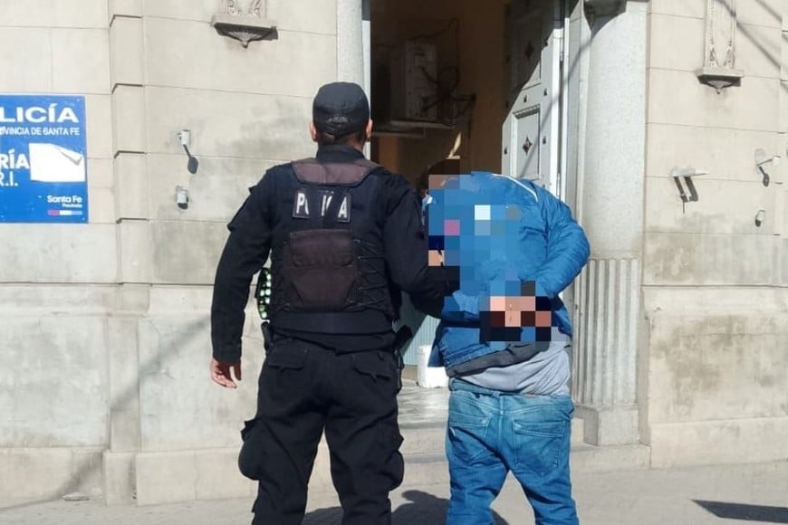 El hombre arrestado fue denunciado por su padre. Foto: El Litoral
